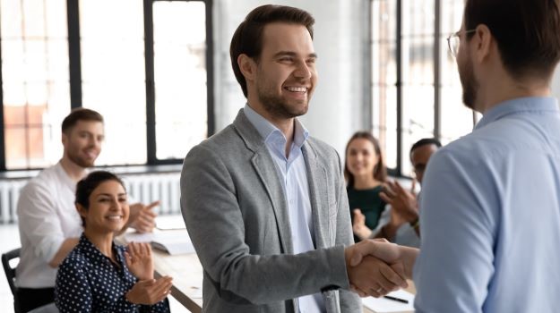 Early career leadership ops